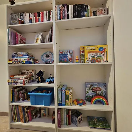 Maison Familiale, 3 Chambres, Jardin Et Parking Prive