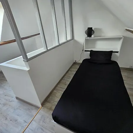 Maison Familiale, 3 Chambres, Jardin Et Parking Prive Villa